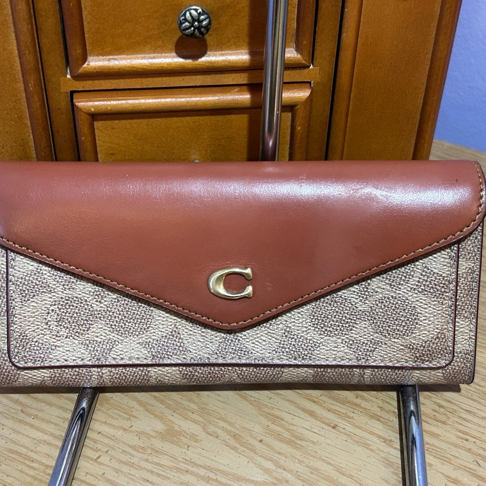 Coach Brown Tan Rust Women's Wallet Envelope